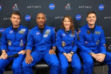 Relógio revolucionário da USP auxilia astronautas na missão Artemis II