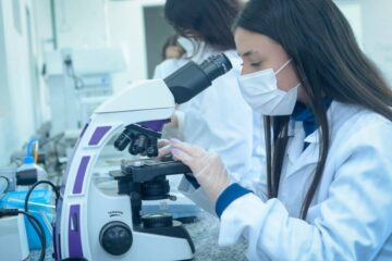 Pesquisadoras em Química conquistam o Prêmio Ester Sabino 2026