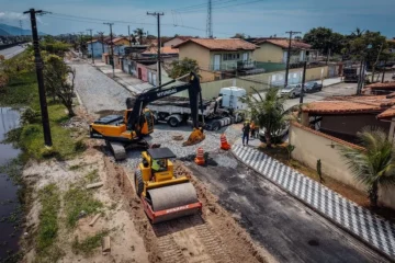 Governo paulista intensifica investimentos na Padre Manoel da Nóbrega para aprimorar acessos e segurança na região litorânea